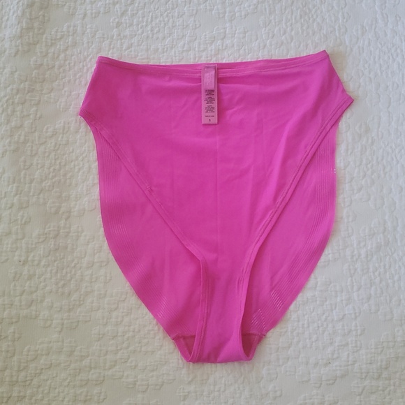 SKIMS Other - SKIMS High Waisted Bonded Briefs Pink Panties /Size:Small
